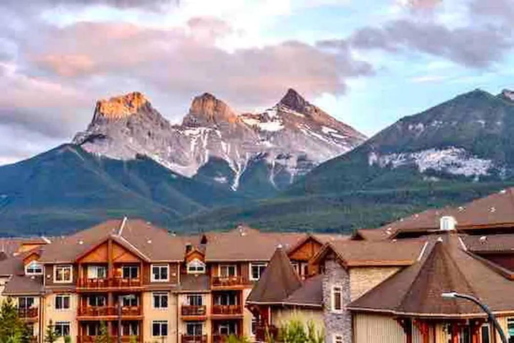 Falcon Crest Lodge 1 Bedroom Condo With Gym & Hot-Tubs & Mountain View Canmore Ngoại thất bức ảnh